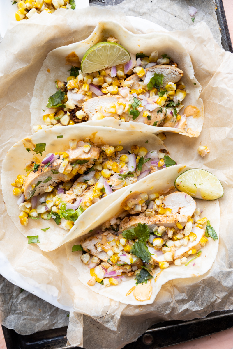 Overhead picture of spicy chicken tacos.