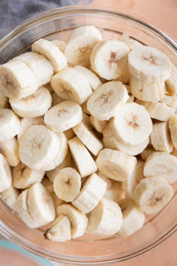 How to Freeze Green Bananas for Smoothies & More Fresh Water Peaches